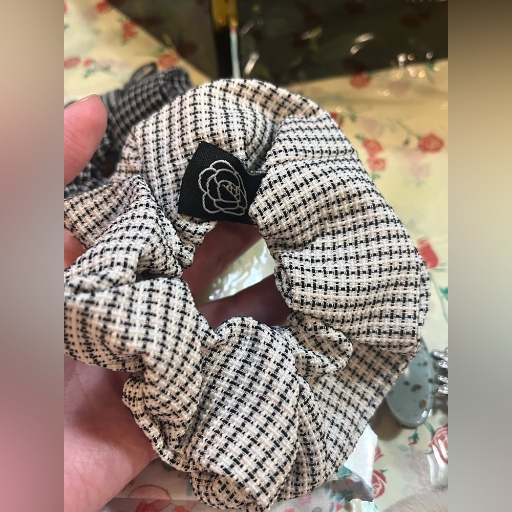 Add-on only: New Camellia Black and White Checkered Scrunchie